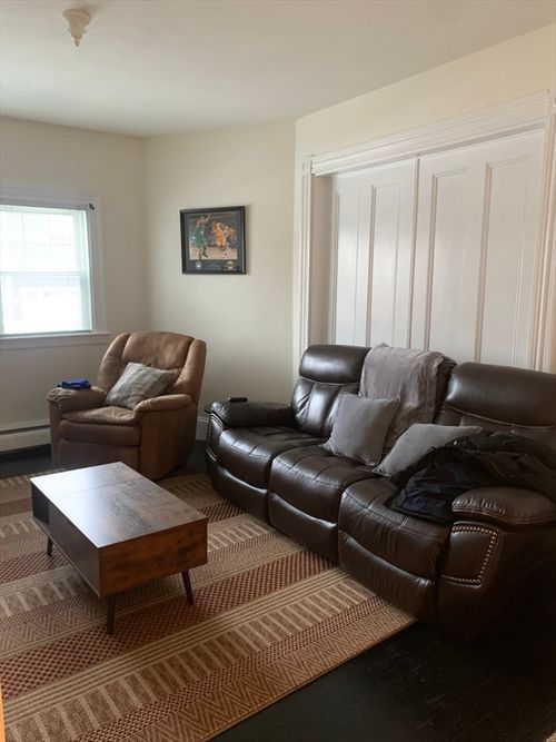 1-152 Washington St, Medford, MA, 02155-4740 | Card Image