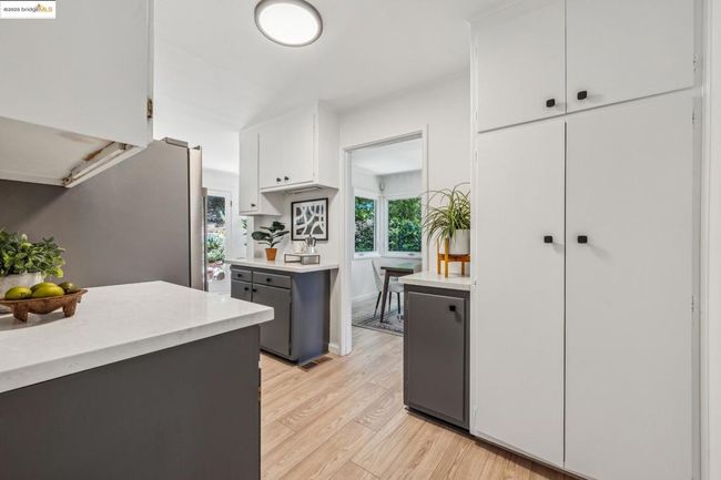 7069 Saroni Dr, House other with 2 bedrooms, 1 bathrooms and null parking in Oakland CA | Image 12