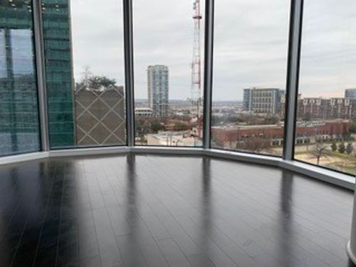 804-2900 Mckinnon St, Dallas, TX, 75201-1069 | Card Image