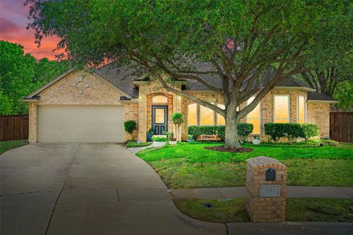 5109 Oldcastle Dr, Mansfield, TX, 76063-5575 | Card Image