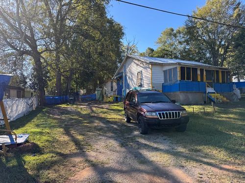 130 Scott Hill St Se, Milledgeville, GA, 31061-4180 | Card Image