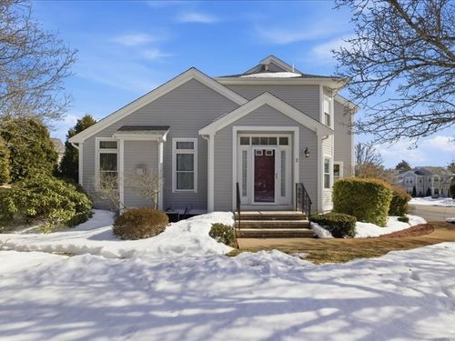 2-2 Edgewater Dr, Norton, MA, 02766-2122 | Card Image