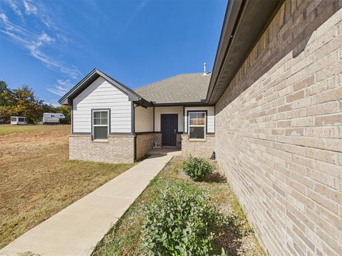 11601 Split Oak Circle, Guthrie, OK, 73044 | Card Image