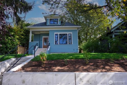 4416 6th Ave Nw, Seattle, WA, 98107-4419 | Card Image