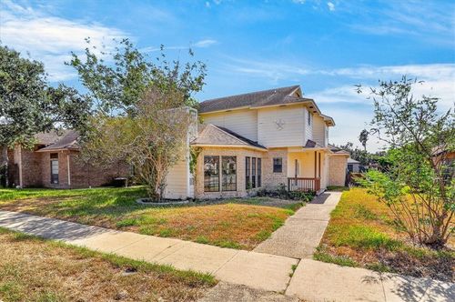 7313 Candy Ridge Rd, Corpus Christi, TX, 78413-5064 | Card Image