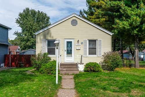 2228 W High Street, Davenport, IA, 52804 | Card Image