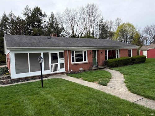 116 Sherman St, Blissfield, MI, 49228-1130 | Card Image