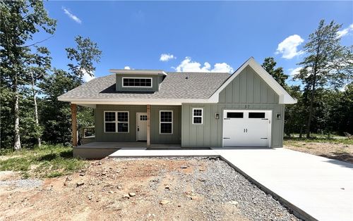 37 Copinsay Dr, Bella Vista, AR, 72715-6108 | Card Image