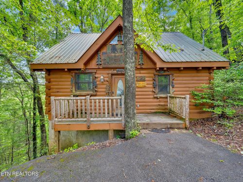 1806 Mossy Trl, Sevierville, TN, 37876 | Card Image