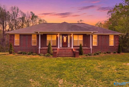 411 Garden Gate Cir, Crossville, AL, 35962-3465 | Card Image