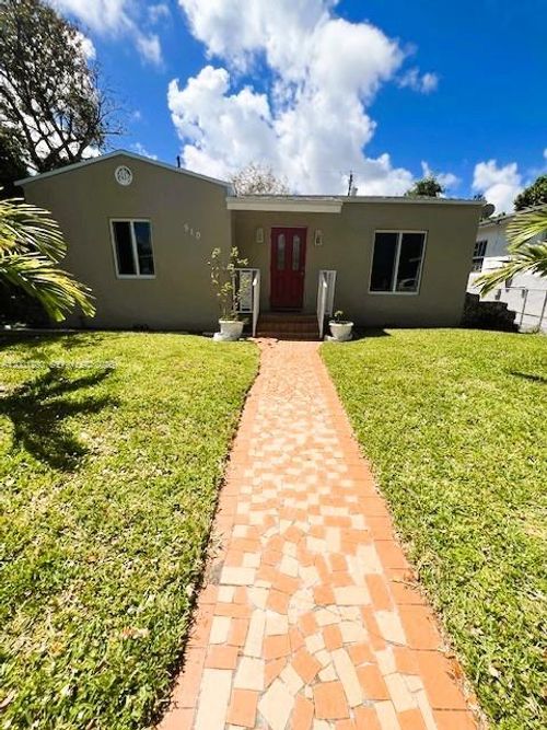 510 Nw 47th St, Miami, FL, 33127-2453 | Card Image
