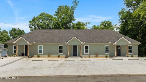 701 N F St, Lenoir City, TN, 37771-1716 | Card Image