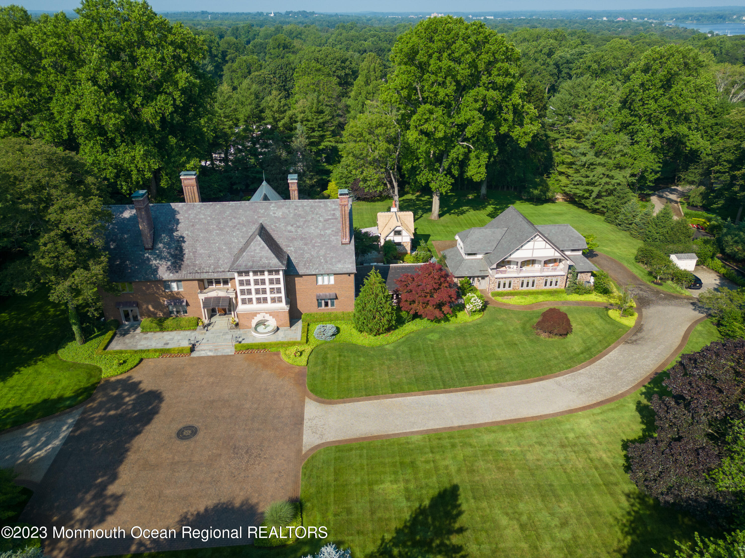 Bellevue Ave, Rumson, NJ 07760