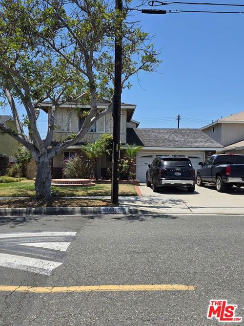16315 Haskins Ln, Carson, CA, 90746-1023 | Card Image