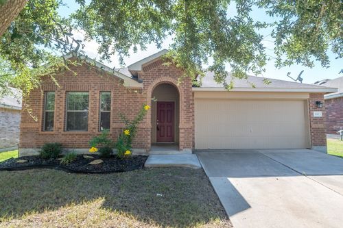 620 Quarter Ave, Buda, TX, 78610-5070 | Card Image