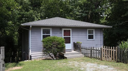 103 Hill St, Carrboro, NC, 27510-1817 | Card Image