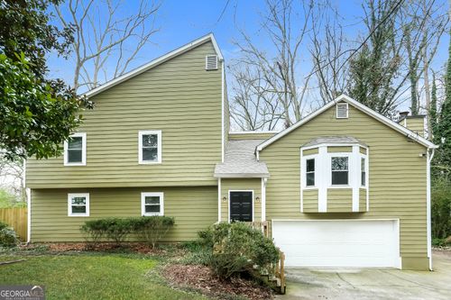 52 Debonaire Dr Nw, Marietta, GA, 30064-2134 | Card Image