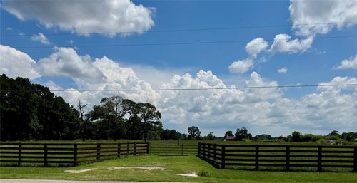 27787 Riley Rd, Waller, TX, 77484-6127 | Card Image