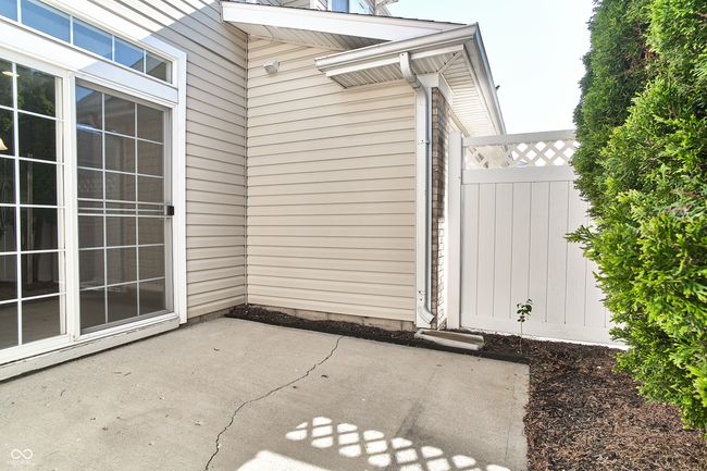 13499 Molique Blvd, Townhouse with 2 bedrooms, 3 bathrooms and null parking in Fishers IN | Image 20