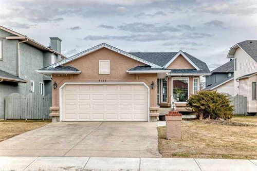 7165 California Blvd Ne, Calgary, AB, T1Y6W1 | Card Image