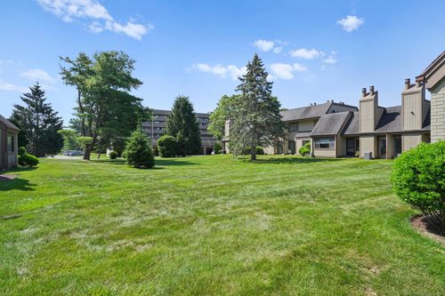unit-2e-85 Viscount Dr, Milford, CT, 06460-5766 | Card Image