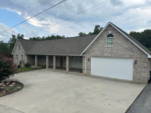 83 Blanton Subdivision Rd, London, KY, 40741-8256 | Card Image