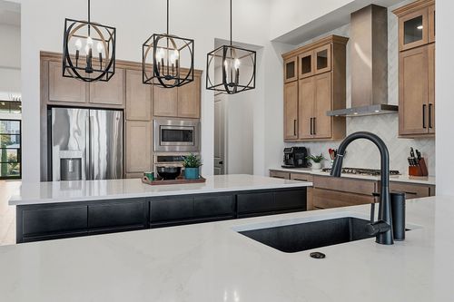 212 Texas Bluebonnet Trl, Georgetown, TX, 78628-3934 | Card Image