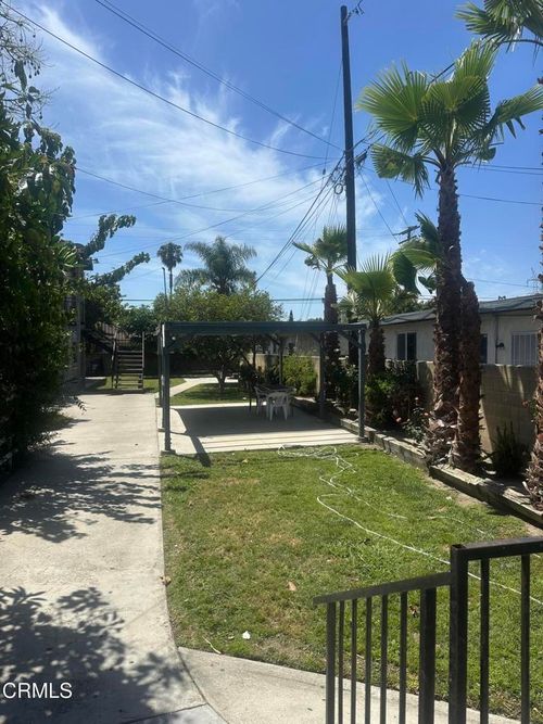 5540-b-5538 Gotham Street, Bell Gardens, CA, 90201 | Card Image