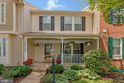 6558 Kelsey Point Cir, ALEXANDRIA, VA, 22315-5511 | Card Image