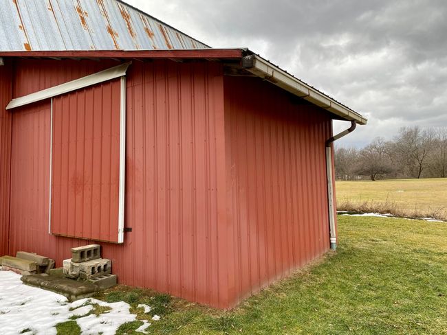 Extra tenant storage in shed | Image 35