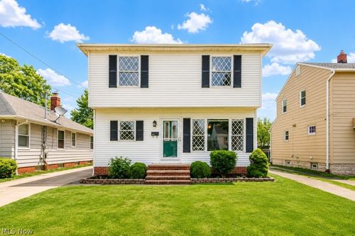 1565 Douglas Road, Wickliffe, OH, 44092 | Card Image