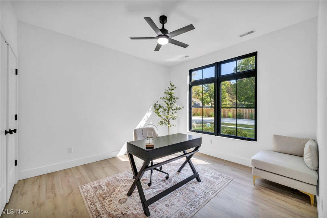 Residential in Middleburg Heights 4