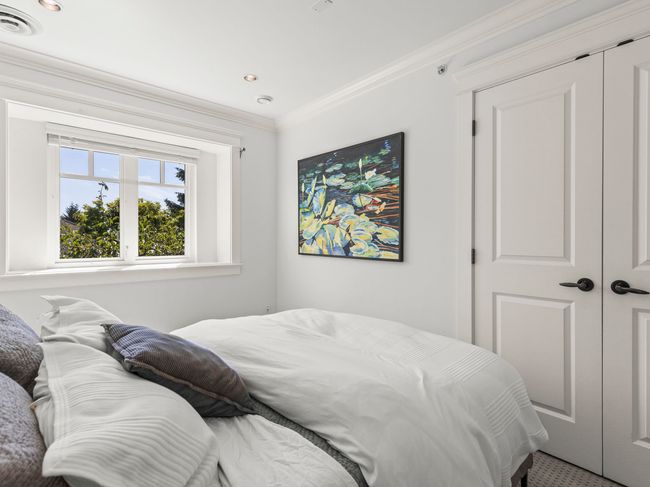 3007 W 33 Rd Ave, House other with 4 bedrooms, 6 bathrooms and 2 parking in Vancouver BC | Image 14