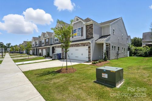 170-4131 Black Ct, Harrisburg, NC, 28075-7496 | Card Image