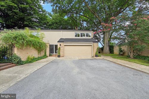 19120 Roman Way, Montgomery Village, MD, 20886-5061 | Card Image