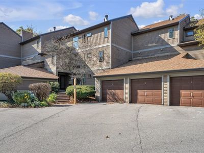 104 - 54 East Redrock Drive, Condo with 2 bedrooms, 1 bathrooms and null parking in Burlington VT | Image 1