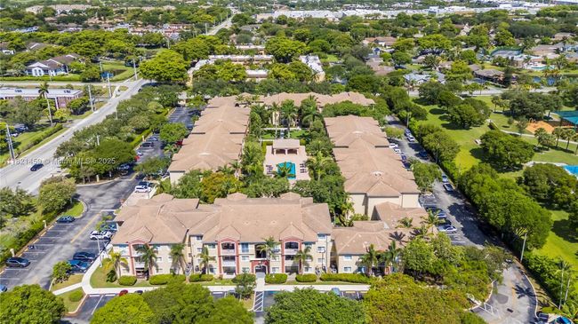 APT-217 - 7085 Nova Dr, Condo with 3 bedrooms, 2 bathrooms and null parking in Davie FL | Image 28