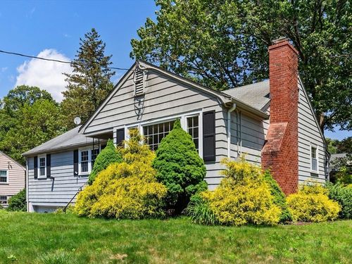29 Gregory Rd, Wakefield, MA, 01880-3640 | Card Image