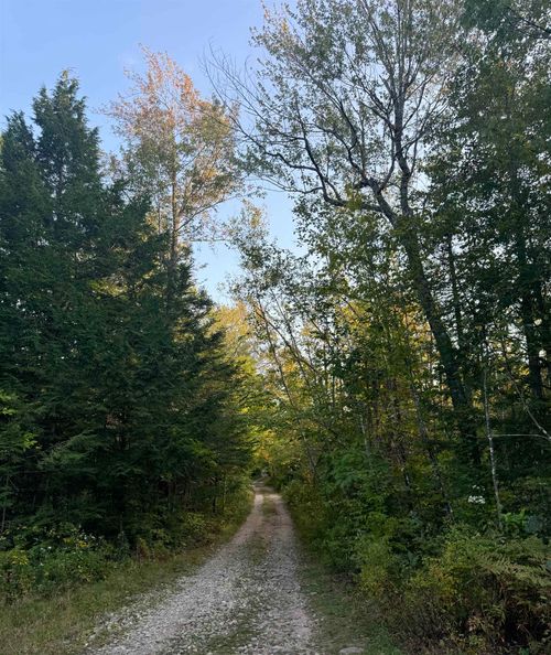 8 Horn Brook Road, Middleton, NH, 03887 | Card Image