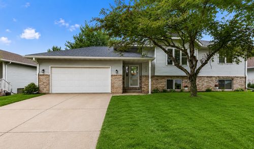 130 Nicholas Dr, Lewiston, MN, 55952-1121 | Card Image