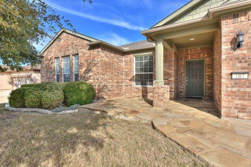 107 Davis Mountain Cir, Georgetown, TX, 78633-5713 | Card Image