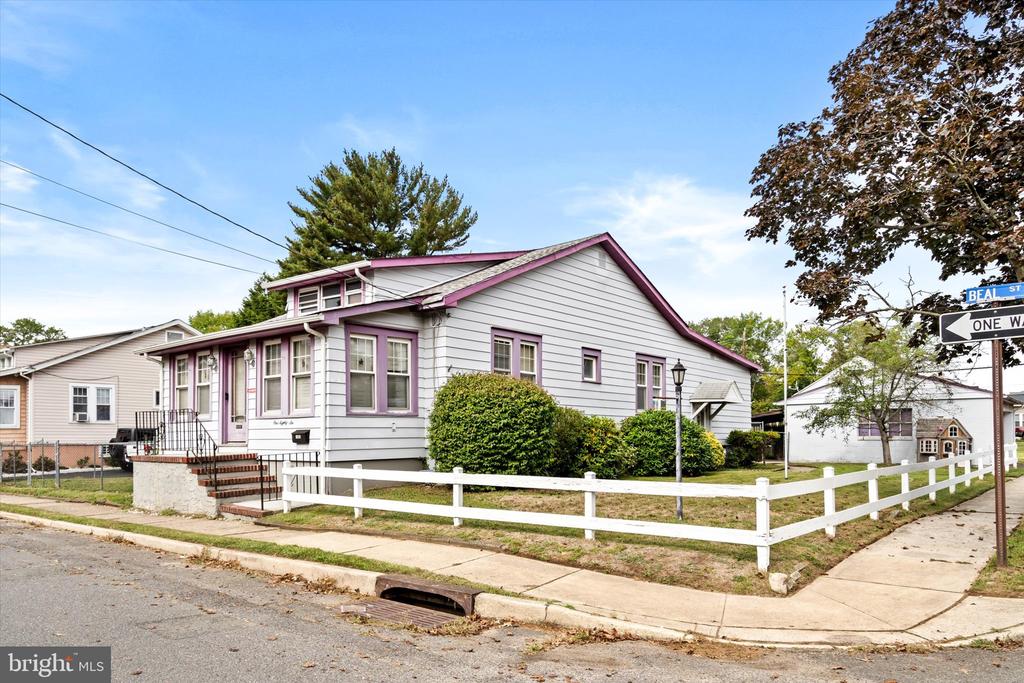 Beal St, Trenton, NJ 08610