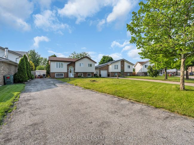 17 Mediterranean Ave, House other with 4 bedrooms, 2 bathrooms and 4 parking in Amherstburg ON | Image 5