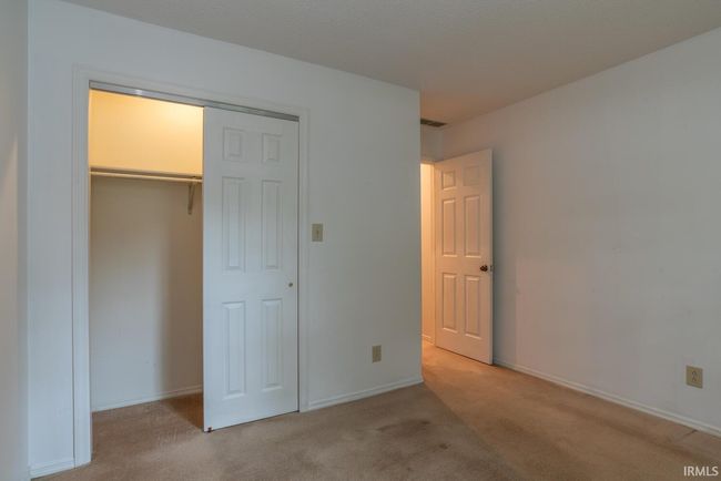 3718 S Grasstree Ct, Condo with 2 bedrooms, 2 bathrooms and null parking in Bloomington IN | Image 21