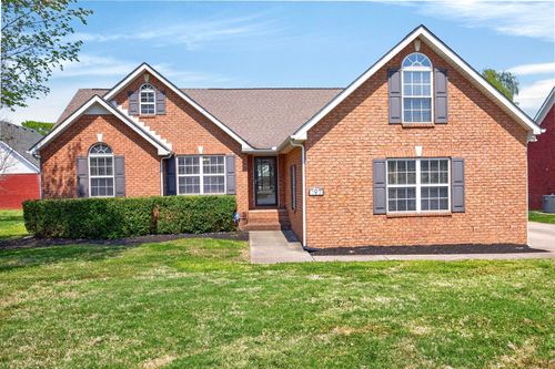 197 Red Jacket Trce, Murfreesboro, TN, 37127-7145 | Card Image