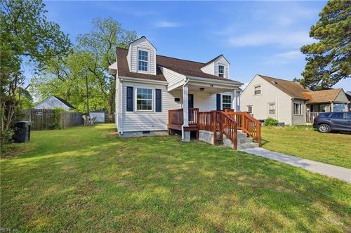 44 Henry St, Hampton, VA, 23669-4322 | Card Image