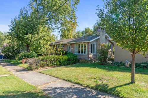 717 Madison St, Michigan City, IN, 46360-5155 | Card Image