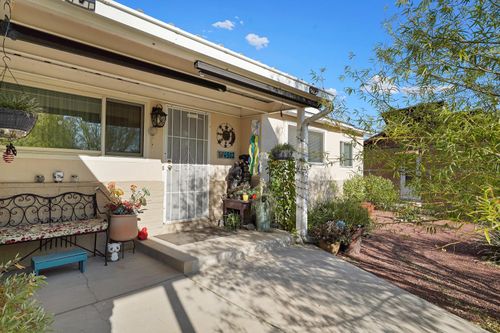 4502 15th Ct Nw, Albuquerque, NM, 87107-3402 | Card Image