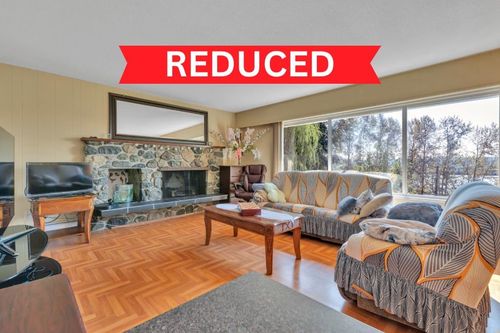 9370 263 St, Maple Ridge, BC, V2W1K3 | Card Image