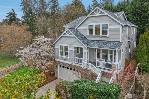 16350 Se 66th St, Bellevue, WA, 98006-5653 | Card Image